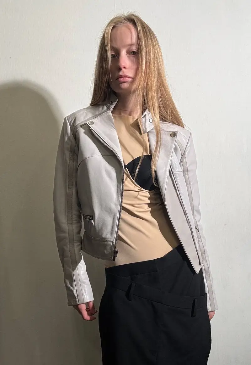 Куртка BALENCIAGA — фото 7